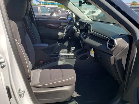 New 2026 Chevrolet TrailBlazer LT w/ Convenience Package FWD image 21