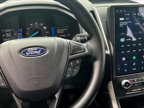 Used 2024 Ford Edge SE AWD/4WD image 12