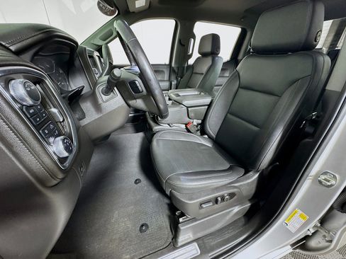 Used 2022 GMC Sierra 1500 SLT w/ X31 Off-Road Package image 13