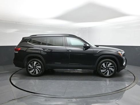 New 2026 Volkswagen Atlas SE image 26