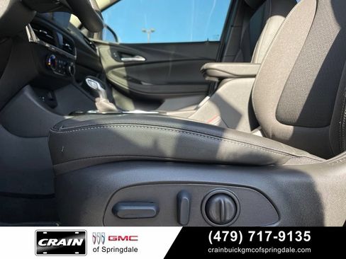 Used 2026 Buick Encore GX Preferred w/ Comfort Package FWD image 11