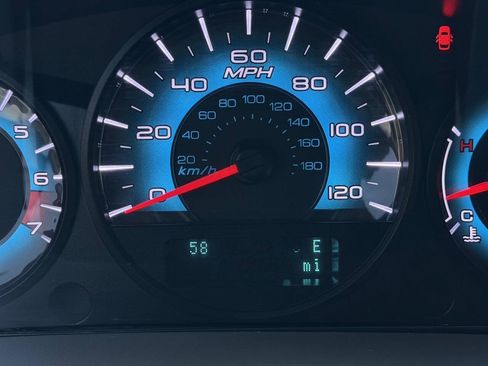 Used 2012 Ford Fusion SE FWD image 12