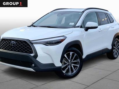 Used 2023 Toyota Corolla Cross XLE w/ Convenience Package