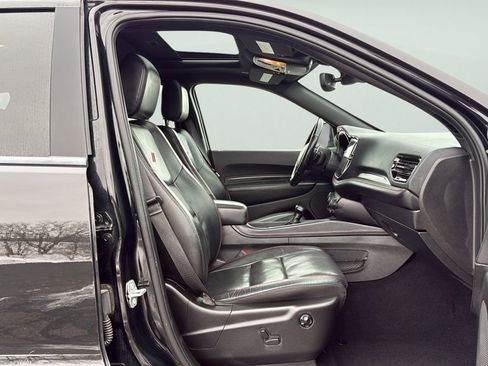 Used 2023 Dodge Durango GT image 11