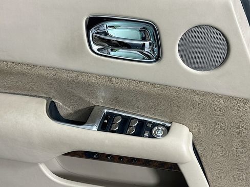 Used 2015 Rolls-Royce Wraith RWD image 14