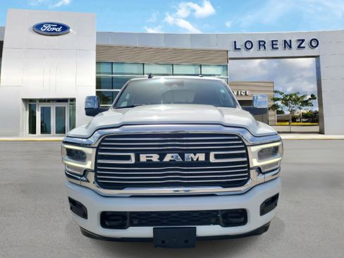 Used 2024 RAM 2500 Laramie w/ Safety Group AWD/4WD image 2