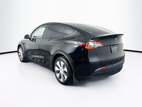 Used 2023 Tesla Model Y Long Range AWD/4WD image 5