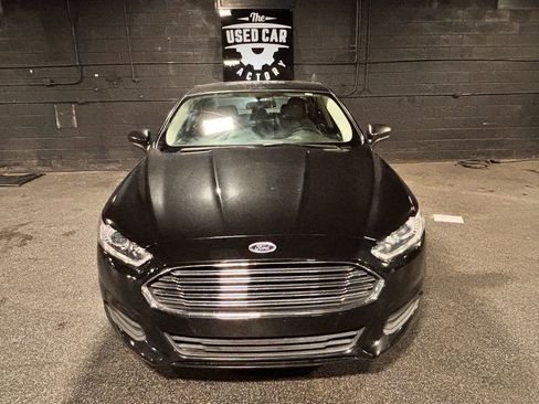 Used 2015 Ford Fusion S FWD image 9