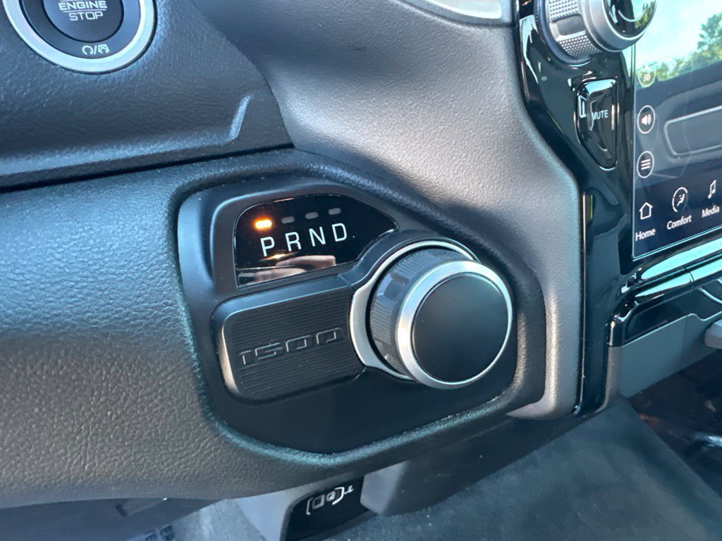 Used 2022 RAM 1500 Big Horn RWD image 39