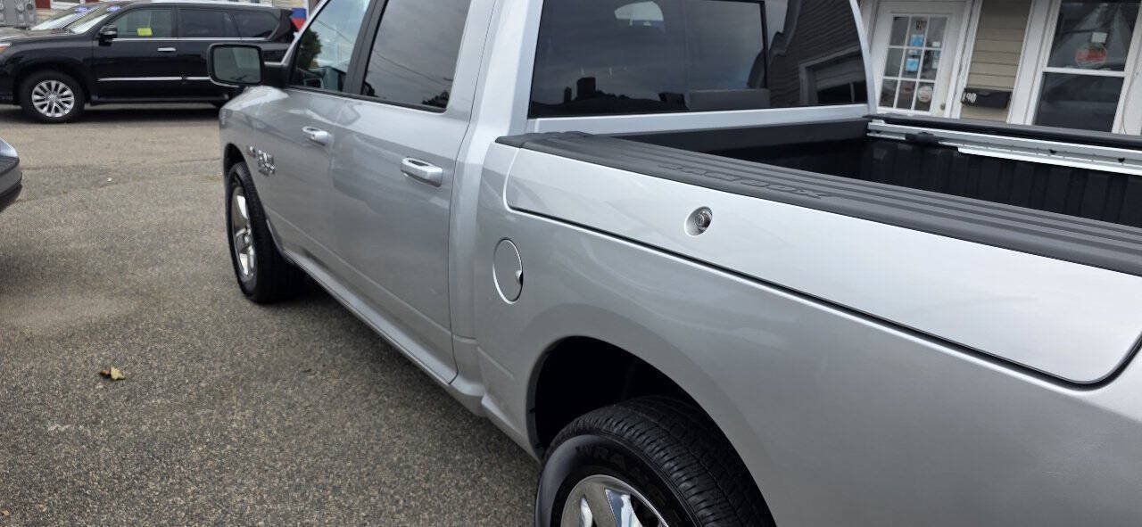 Used 2019 RAM 1500 Big Horn w/ Rambox Value Package AWD/4WD image 8