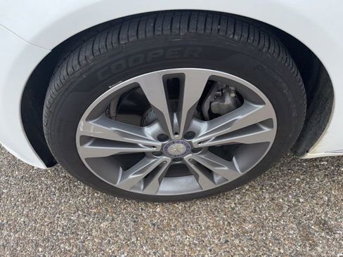 Used 2017 Mercedes-Benz C 300 Sedan image 4