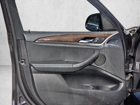 Used 2019 BMW X3 xDrive30i w/ Driving Assistance Package image 12