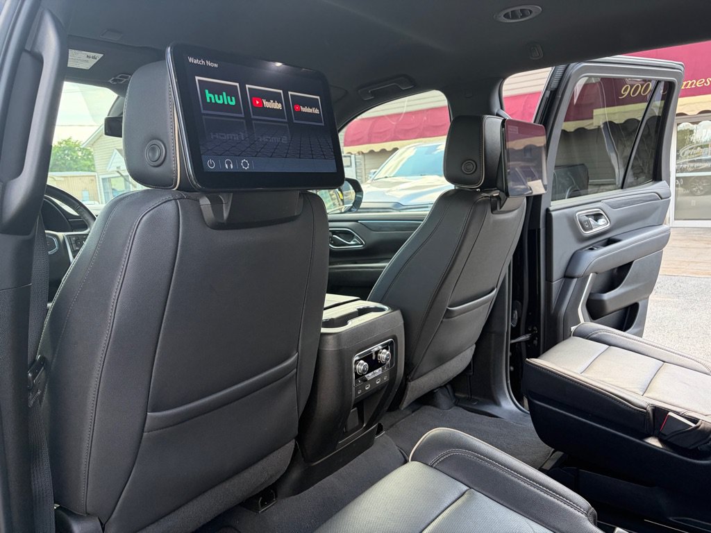 Used 2024 GMC Yukon SLT w/ SLT Luxury Package AWD/4WD image 41