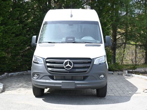 New 2026 Mercedes-Benz Sprinter 2500 image 9
