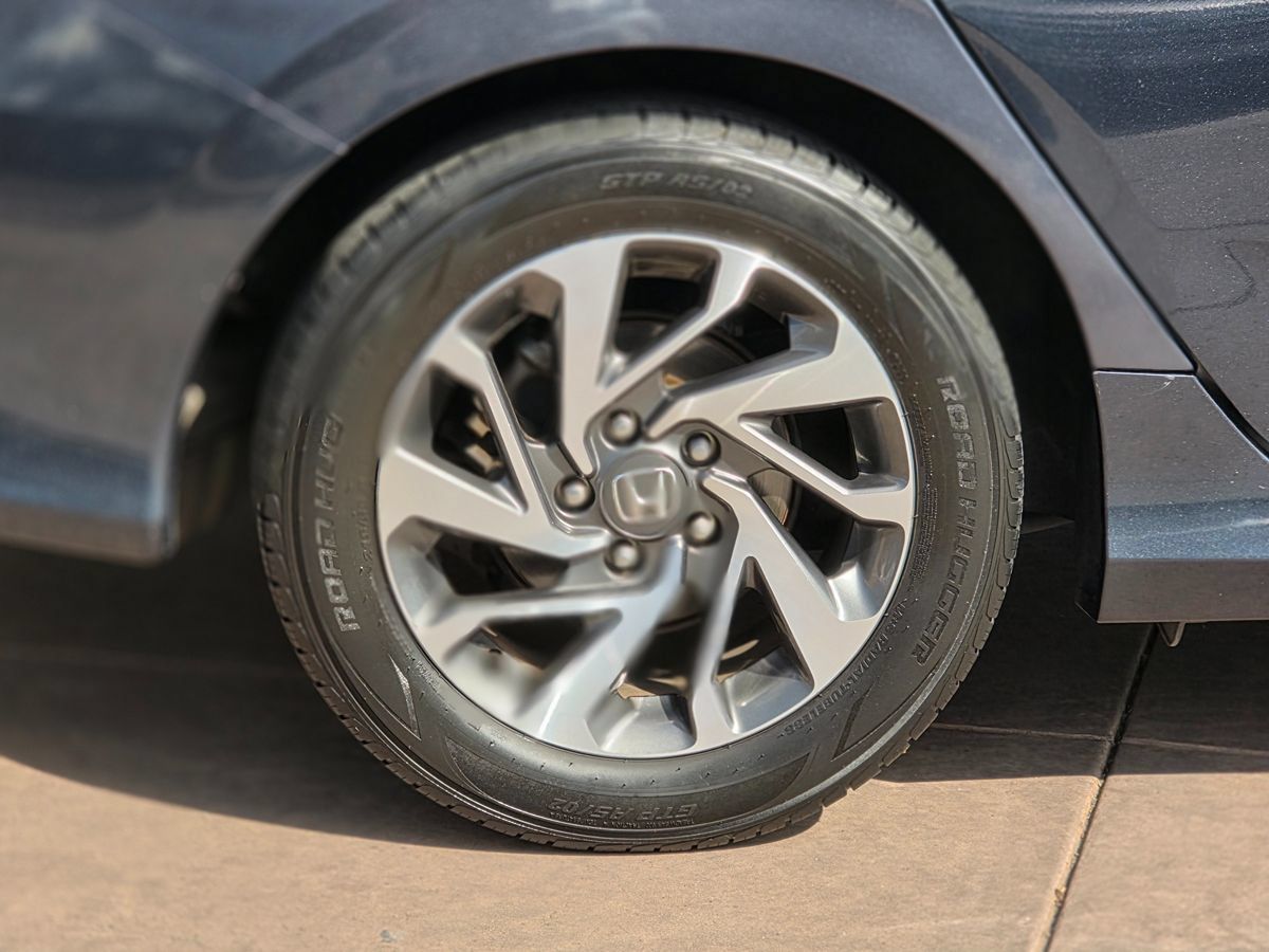 Used 2016 Honda Civic EX image 13