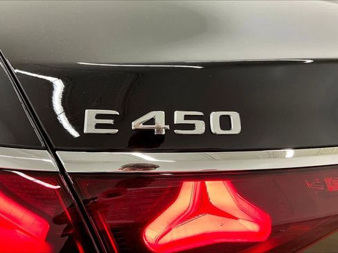New 2026 Mercedes-Benz E 450 4MATIC Sedan image 15