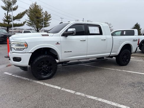 Used 2019 RAM 2500 Laramie image 16
