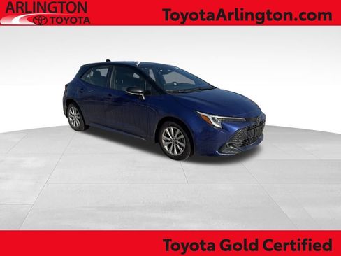 Used 2023 Toyota Corolla SE w/ SE Premium Package image 1