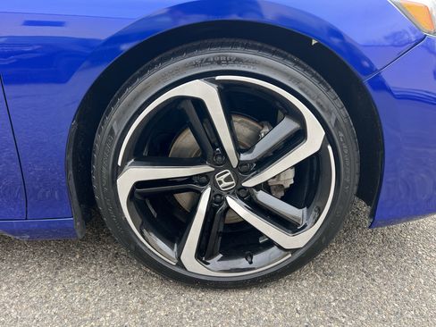 Certified 2022 Honda Accord Sport image 10