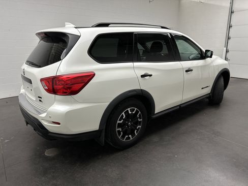 Used 2020 Nissan Pathfinder SL image 8