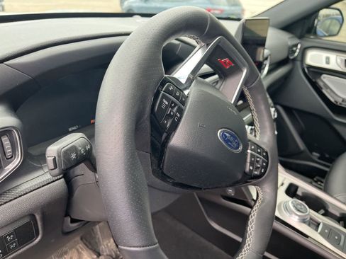Used 2024 Ford Explorer ST w/ Equipment Group 401A image 28