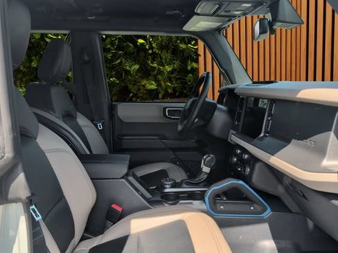 Used 2024 Ford Bronco Wildtrak AWD/4WD image 12