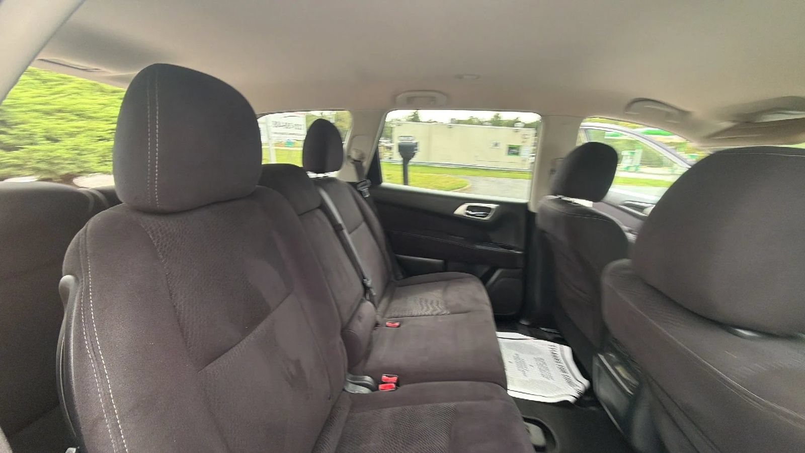 Used 2013 Nissan Pathfinder SV AWD/4WD image 41