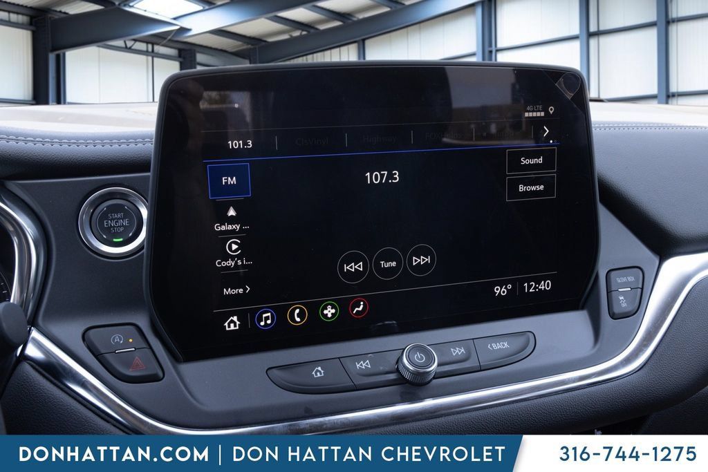 New 2025 Chevrolet Blazer LT w/ Convenience Package FWD image 9