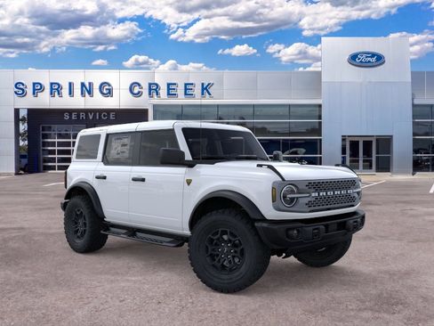New 2026 Ford Bronco Badlands AWD/4WD image 7