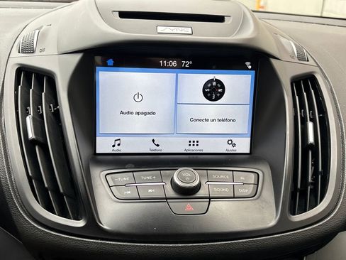 Used 2017 Ford Escape SE w/ Equipment Group 201A image 12