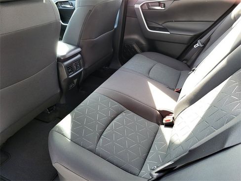 Used 2025 Toyota RAV4 XLE image 34
