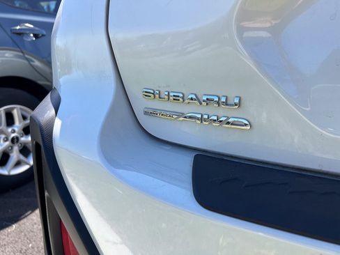 Used 2024 Subaru Crosstrek 2.0i Premium image 4