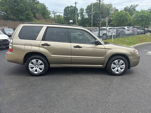 Used 2008 Subaru Forester 2.5X AWD/4WD image 2