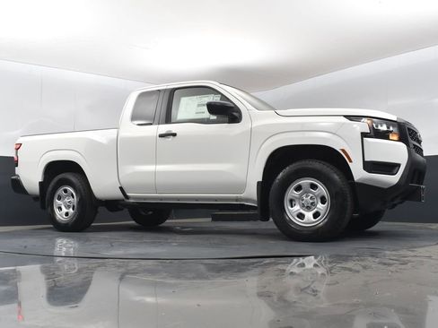New 2026 Nissan Frontier S image 32