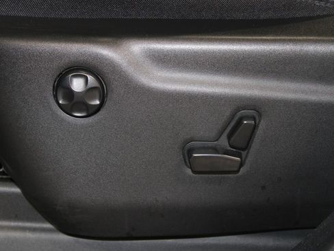Used 2024 Dodge Durango GT RWD image 17