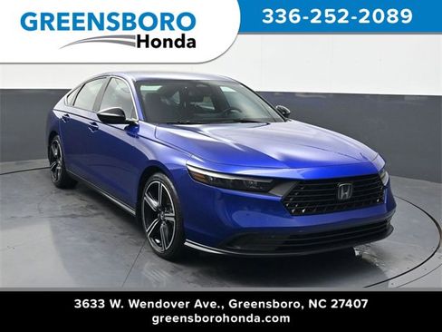 Used 2023 Honda Accord Sport image 1