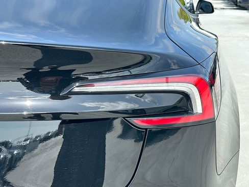 Used 2025 Tesla Model 3 Long Range RWD image 32