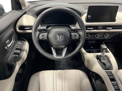 New 2026 Honda HR-V EX-L image 16