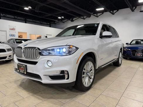 Used 2016 BMW X5 xDrive50i AWD/4WD image 11