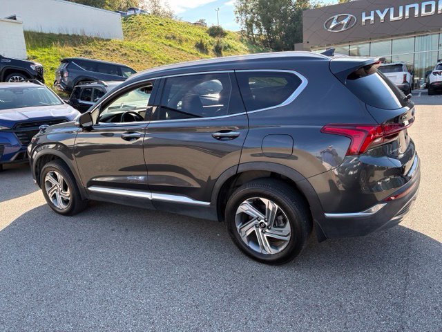 Used 2022 Hyundai Santa Fe SEL w/ Convenience + Premium Package AWD/4WD image 3