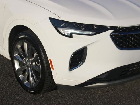 Used 2022 Buick Envision Avenir w/ Safety Package image 8