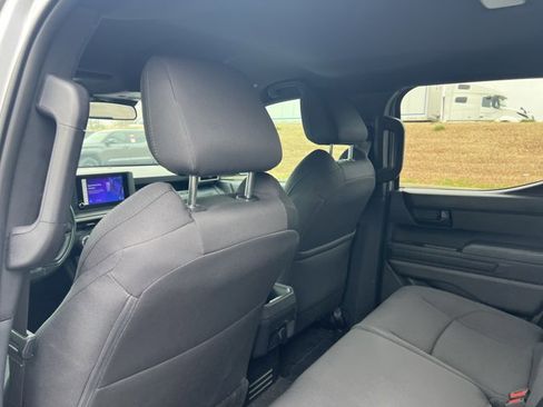 Used 2024 Toyota Tacoma SR image 17