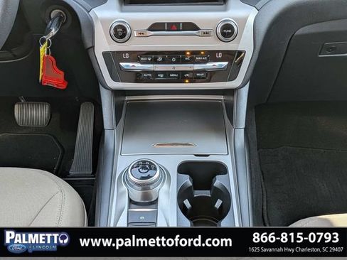 Used 2021 Ford Explorer 2WD image 19