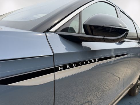 New 2026 Lincoln Nautilus Premier w/ Equipment Group 102A AWD/4WD image 10