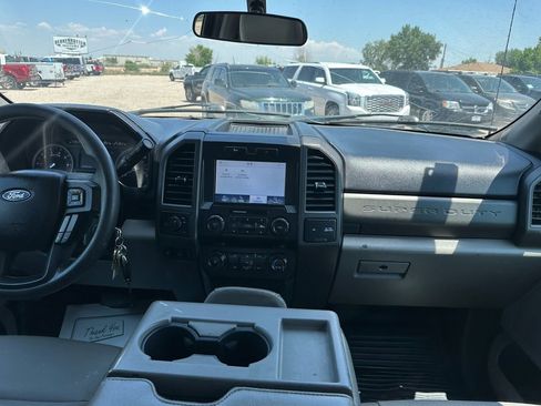 Used 2020 Ford F250 XL w/ Power Equipment Group image 26