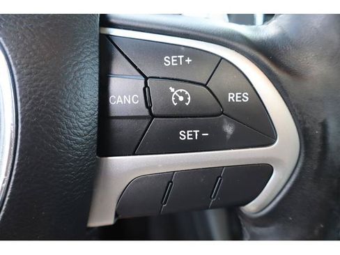 Used 2016 Dodge Durango SXT w/ Blacktop Package AWD/4WD image 12