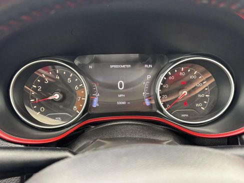 Used 2018 Jeep Compass Trailhawk w/ Leather Interior Group AWD/4WD image 18