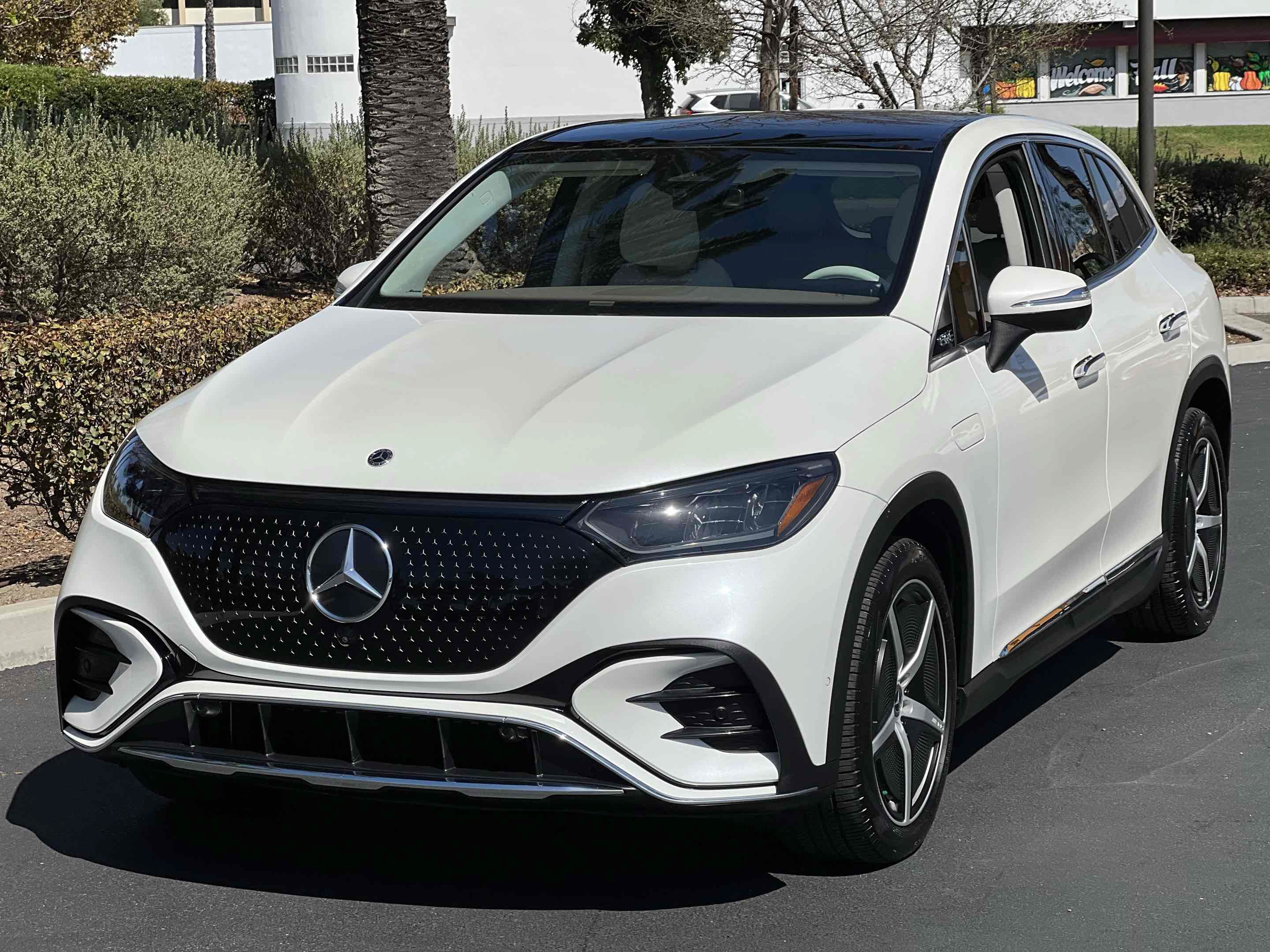Used 2023 Mercedes-Benz EQE 350+ SUV w/ AMG Line Exterior Package image 14