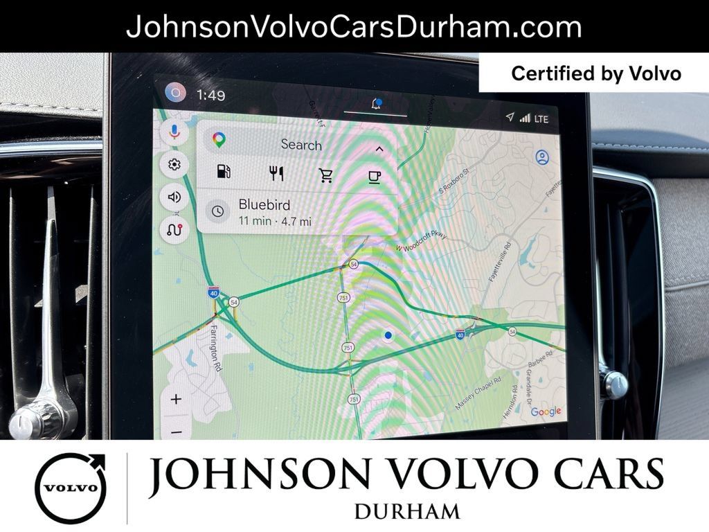 Certified 2025 Volvo XC90 B5 Core AWD/4WD image 21
