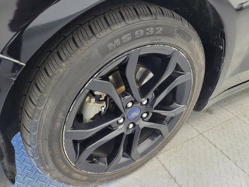 Used 2019 Ford Fusion SE w/ Equipment Group 151A FWD image 31